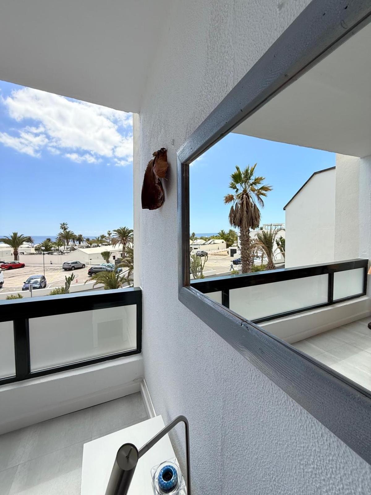 Al Sole Studios Residence Playa Roca Коста-Тегисе Экстерьер фото
